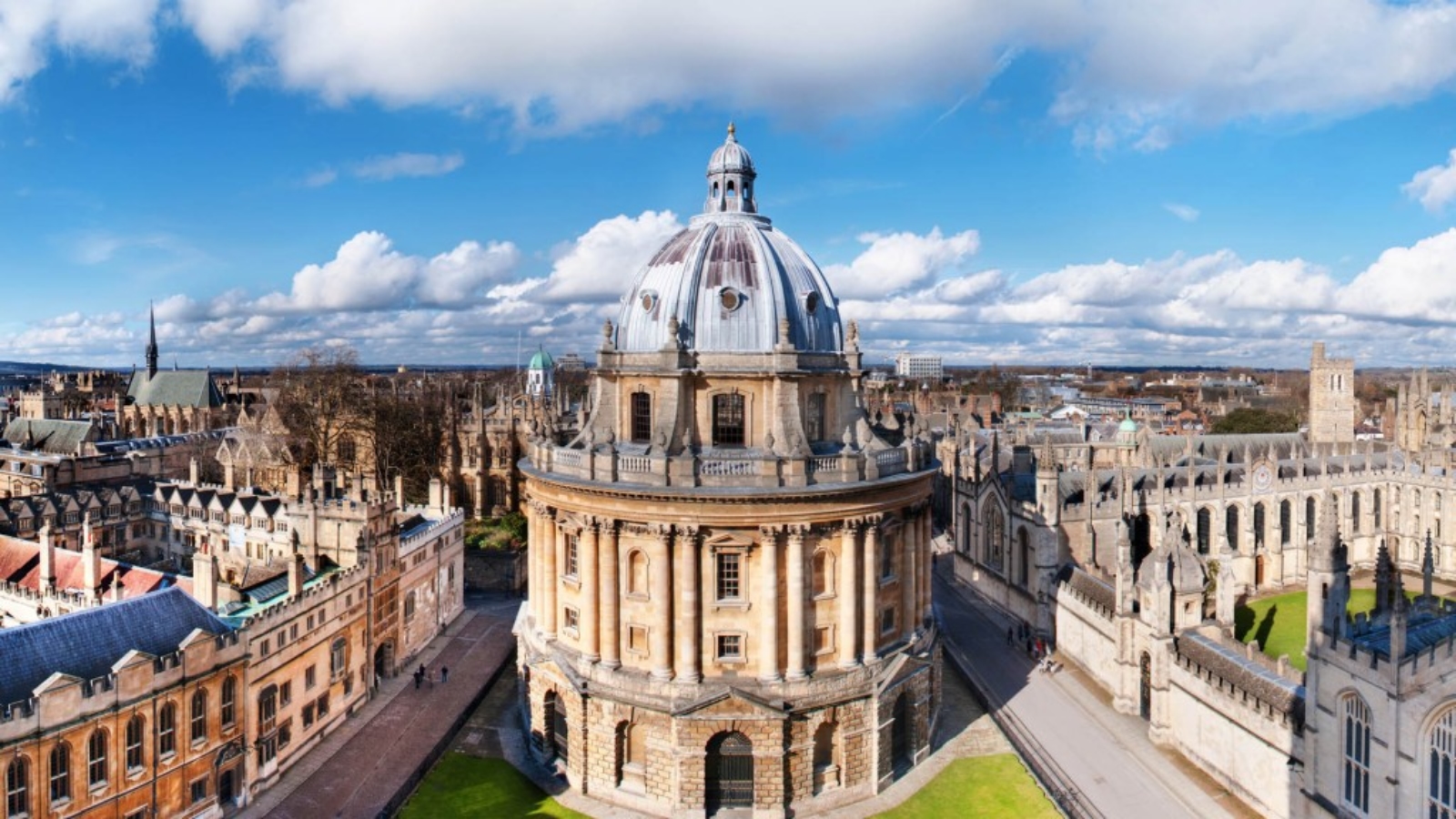 10 Interesting Facts and Figures about Oxford University You May Not Have Known 10 ĐIỀU THÚ VỊ VỀ TRƯỜNG ĐẠI HỌC OXFORD CÓ THỂ BẠN CHƯA BIẾT???. Văn hóa Anh. www.english4all.vn