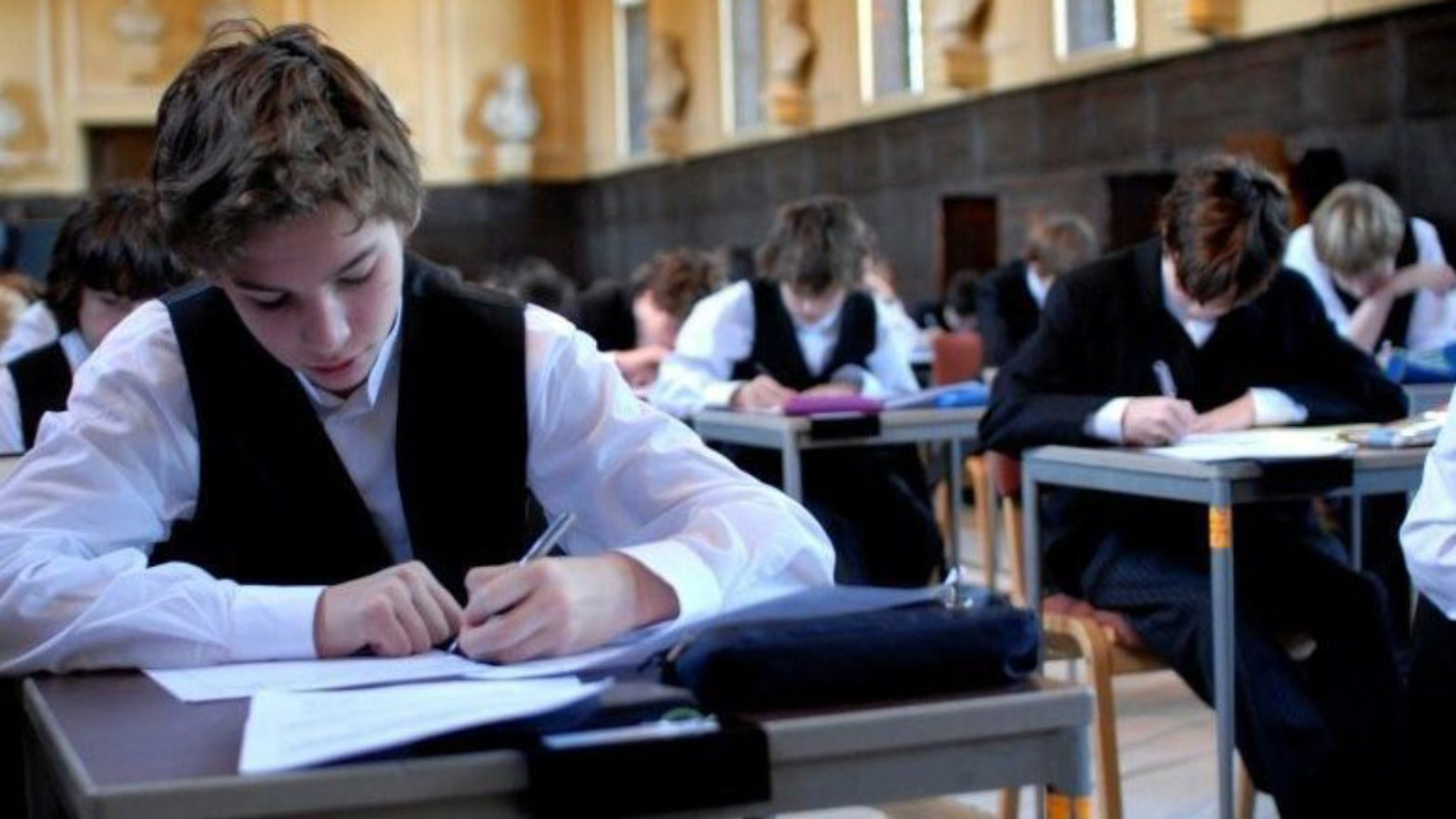 Từ lóng tiếng Anh trong trường học. School Slangs. www.english4all.vn